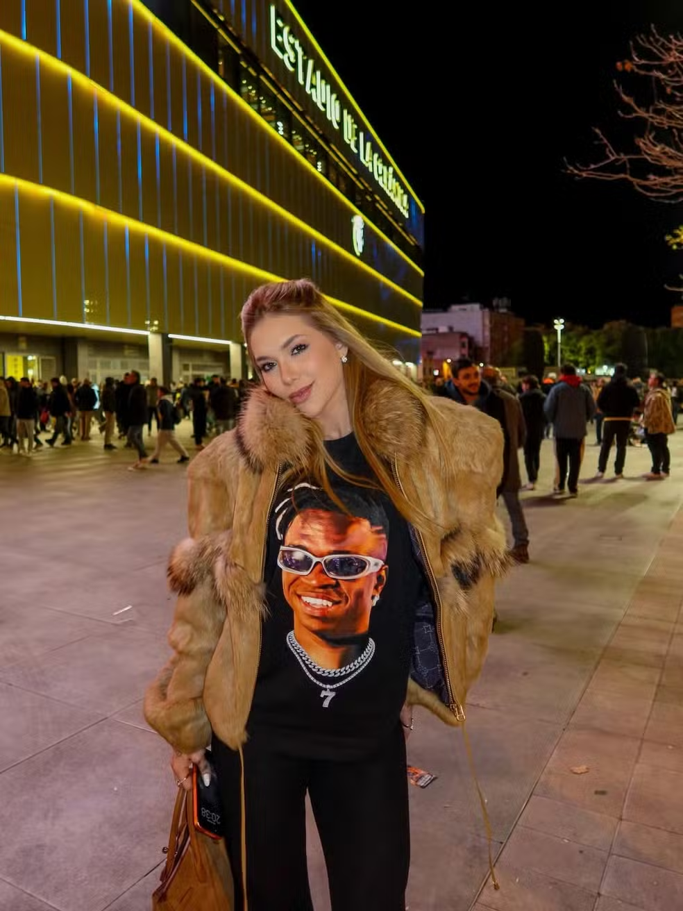 Vini Jr. se derrete após Virginia assistir à vitória do Real Madrid no estádio: “Pé quente demais”