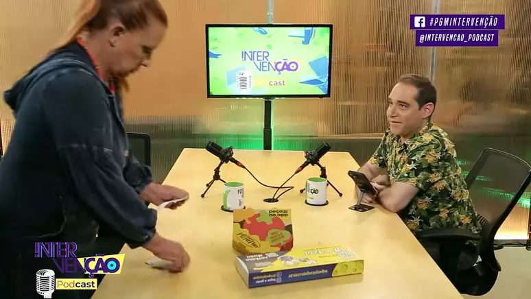 Roger Turchetti comenta polêmica com Rita Cadillac em gravação de podcast: “Achei que fosse pegadinha”