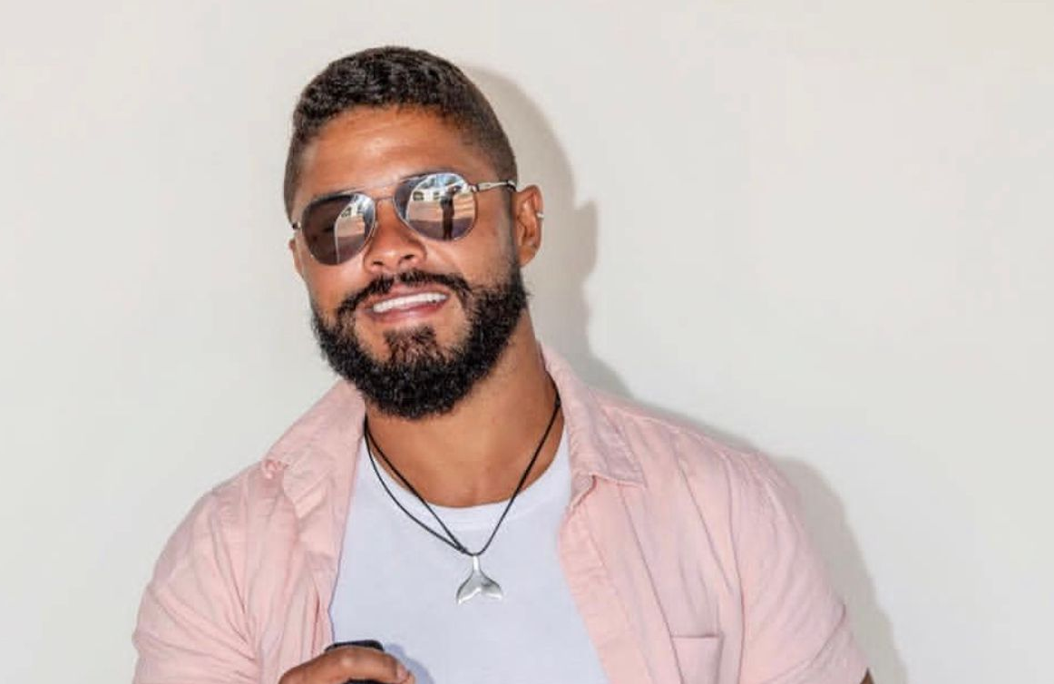 Marcelo Santos estreia carreira fonográfica com o single “Banho de Sol”