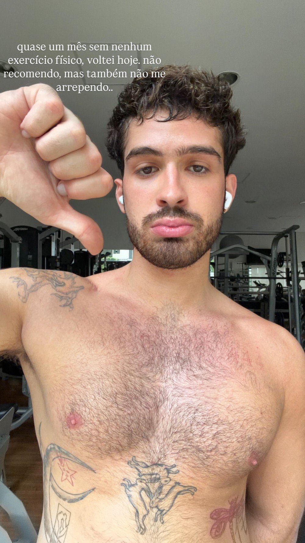 João Guilherme exibe mudança no corpo após um mês sem treinar e faz alerta: “Não recomendo”