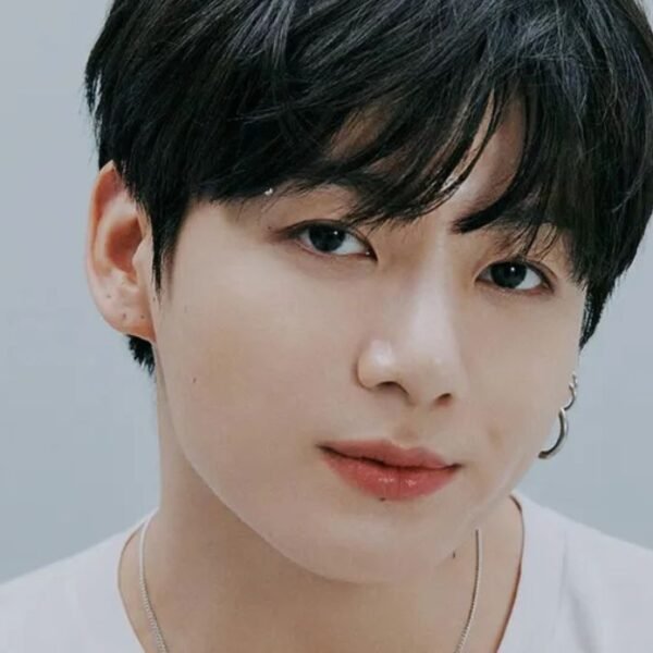 Brasileira é condenada na Coreia do Sul por perseguir Jung Kook, do BTS
