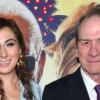 Detalhes da morte de filha de Tommy Lee Jones em hotel de luxo nos EUA são revelados