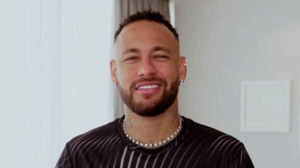 Neymar expõe chateação com amigo famoso que esqueceu seu aniversário e manda recado; veja vídeo