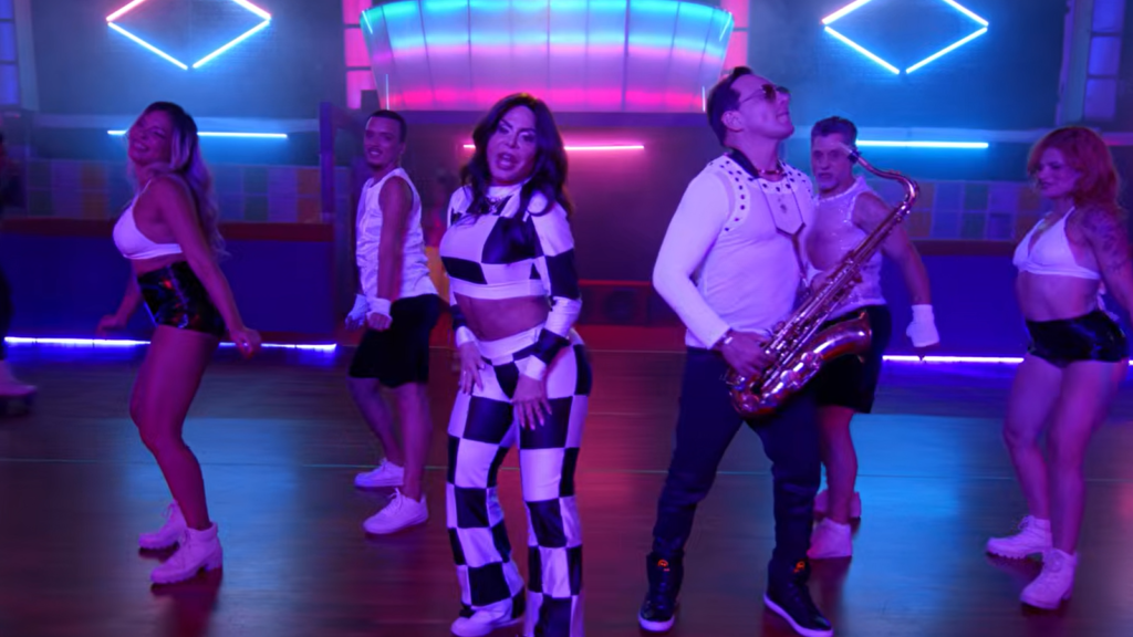 Cena do clipe de "Freak Le Boom Boom", da cantora Gretchen - Foto: Reprodução/ YouTube