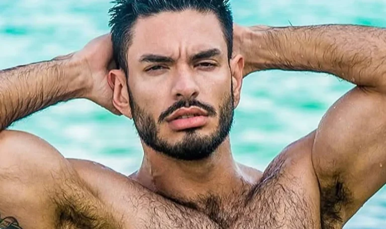 Médico diz ter sido demitido de hospital na Argentina após criar perfil em plataforma adulta