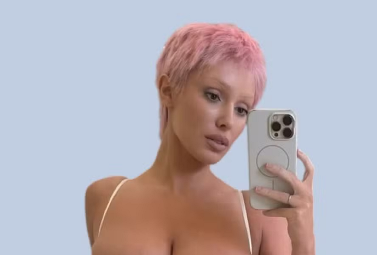 Bianca Censori — Foto: Reprodução/Instagram