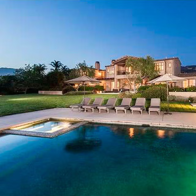 Lady Gaga quase faliu antes de construir império milionário