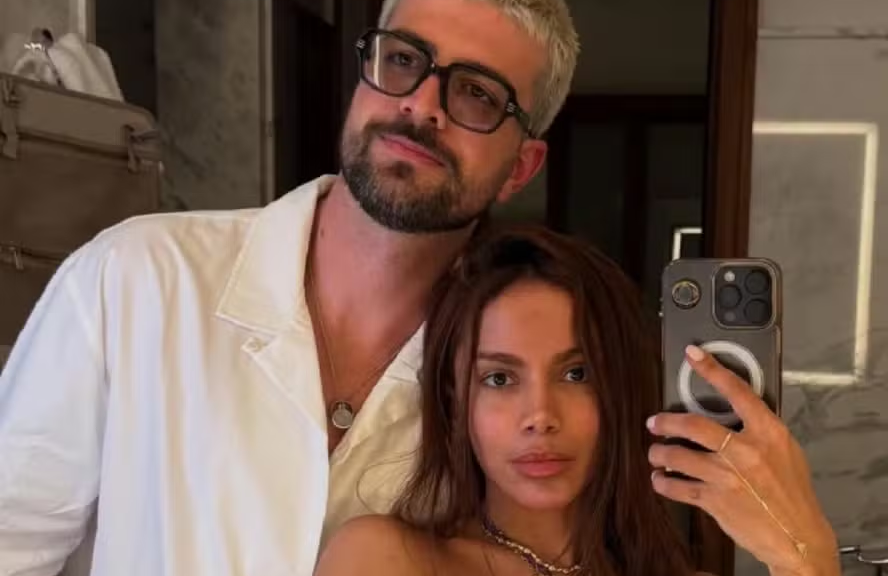 Anitta confirma o fim de seu namoro com Ian Bortolanza: 'Comemorei cedo demais' — Foto: Reprodução/Instagram
