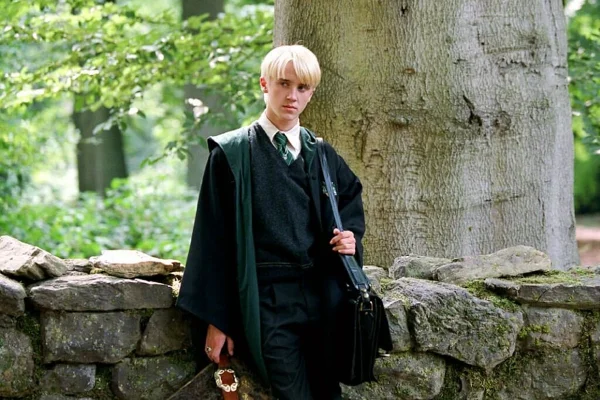 Personagem de Harry Potter vira mascote inusitado de celebração chinesa