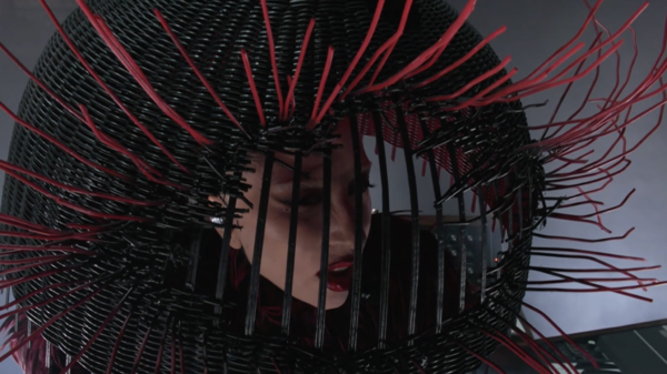 Lady Gaga faz performance de "Abracadabra" no Grammy 2026 - Foto: Reprodução/ X