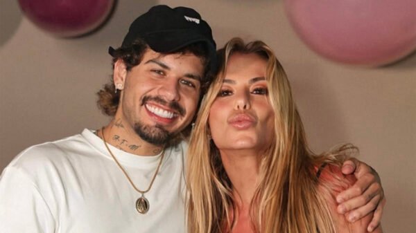 poliana rocha defende ze felipe