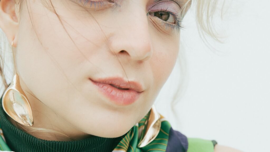 Marilu marca nova fase artística com projeto autoral e identidade plural