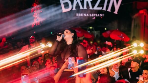 Bruna Lipiani lança o DVD “Barzin” com foco em “Suor E Sossego”