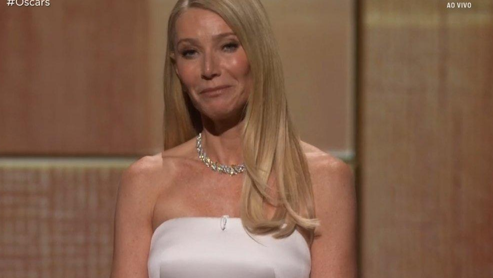 Gwyneth Paltrow culpa derrota o agente secreto