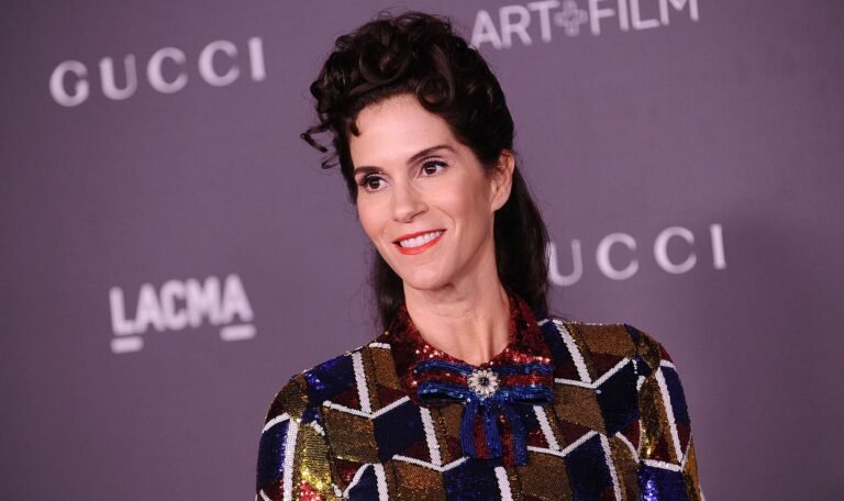 Jami Gertz é a atriz mais rica do mundo