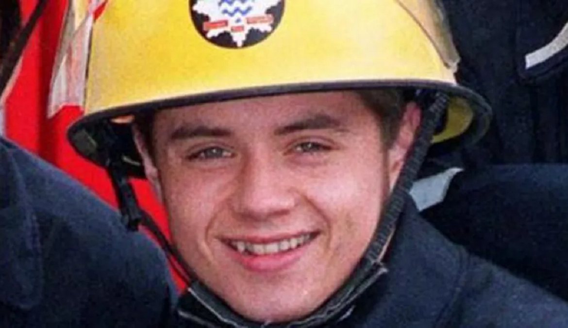 John Alford participou do drama da ITV, London's Burning Foto Reprodução