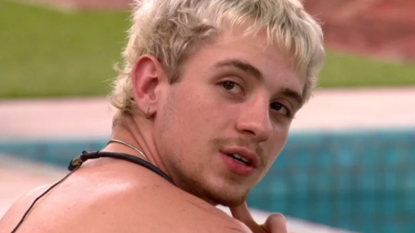 Juliano bate boca com Marciele e acusa sister de falsidade