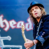 Morre Phil Campbell, guitarrista do Motörhead, aos 64 anos
