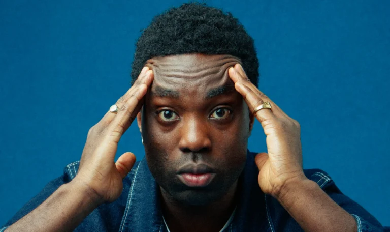 Paapa Essiedu ameaças de morte