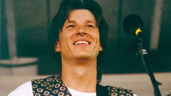 Ronnie Bowman - morre - 64 anos