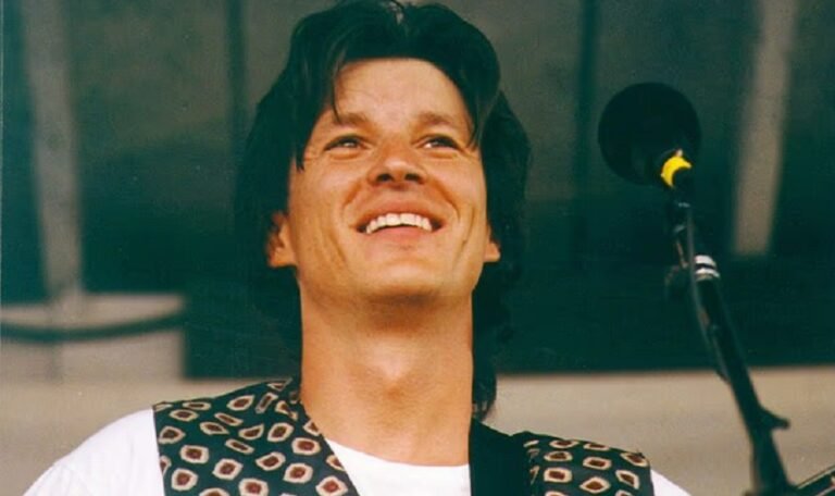 Ronnie Bowman - morre - 64 anos