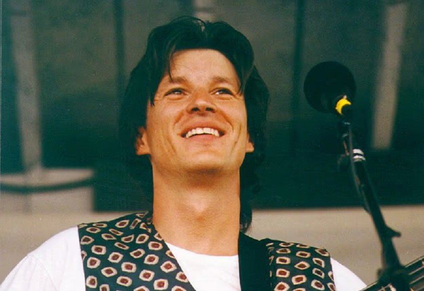 Ronnie Bowman - morre - 64 anos