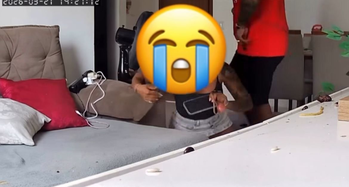 Cantor de brega é flagrado agredindo ex-companheira em Recife; veja vídeo 46 cantor de breg agride ex esposa