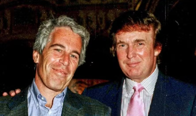 Jeffrey Epstein e Donald Trump em foto juntos. — Foto: Reprodução