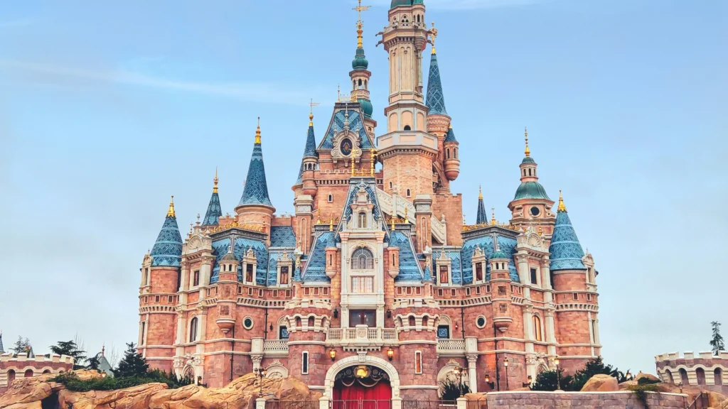 funcionários disney hospital