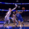 jogador usa tenis impedir lance nba