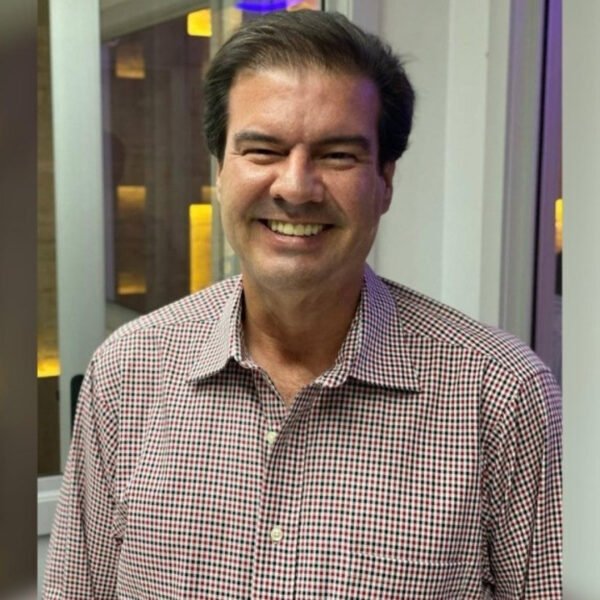 Manoel Branco, apresentador da Band, morre aos 57 anos