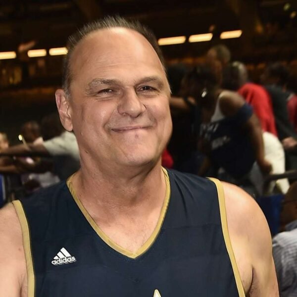 1245474560 morre oscar schmidt icone do basquete aos 68 anos foto theo wargo getty images 642470948