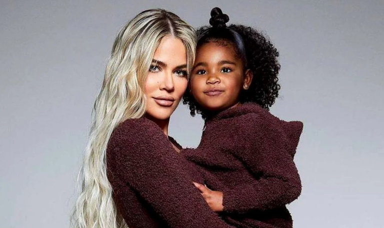 Khloé Kardashian proíbe filha de assistir reality da família