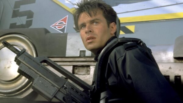 Patrick Muldoon, ator de Tropas Estelares, morre aos 57 anos