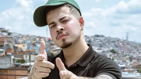 cantoe jottape desmaia e e hospitalizado