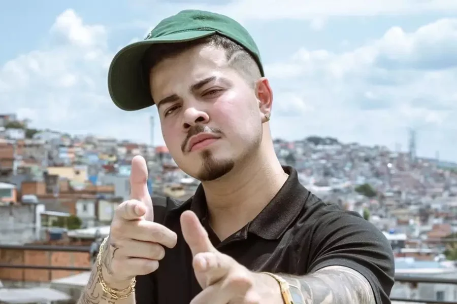 cantoe jottape desmaia e e hospitalizado