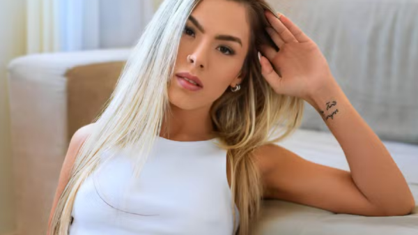 jogadora expulsa +18