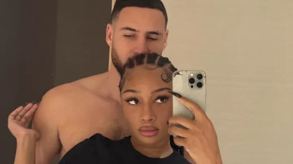 megan thee stallion e klay thompson