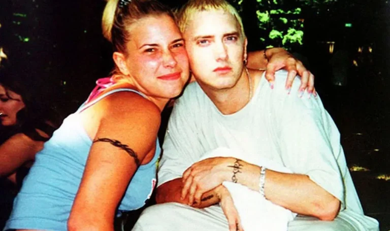 Kimberly Mathers, ex esposa de Eminem