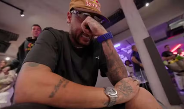 neymar chora convocação