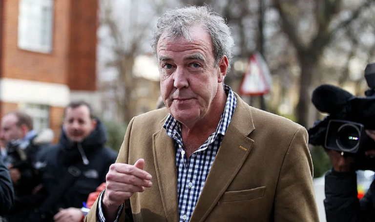 Ex apresentador da BBC revela diagnóstico de câncer agressivo na próstata