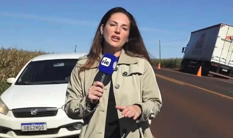 Repórter da Record escapa de atropelamento durante gravação de reportagem em rodovia