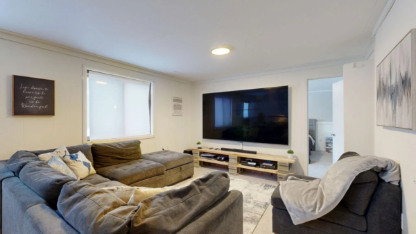 como montar uma sala de cinema em casa com qualidade de imagem e som