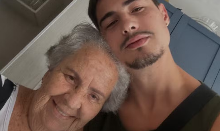 danilo mesquita anuncia morte da avo