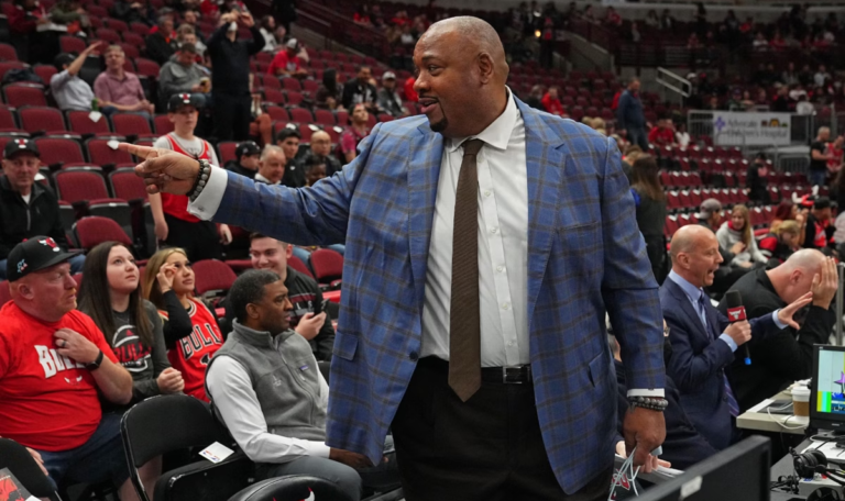 Morre Stacey King, tricampeão da NBA e ídolo do Chicago Bulls, aos 59 anos 47 image