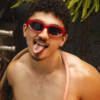riquencio posa nu