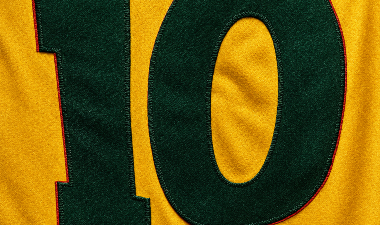 B'ART estreia com “Quero Mais Um” e transforma futebol e identidade brasileira em um hino de catarse coletiva 51 B'ART