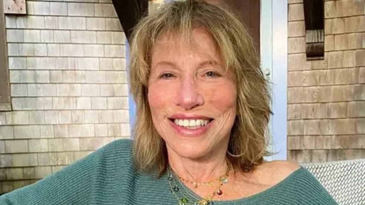 Carly Simon