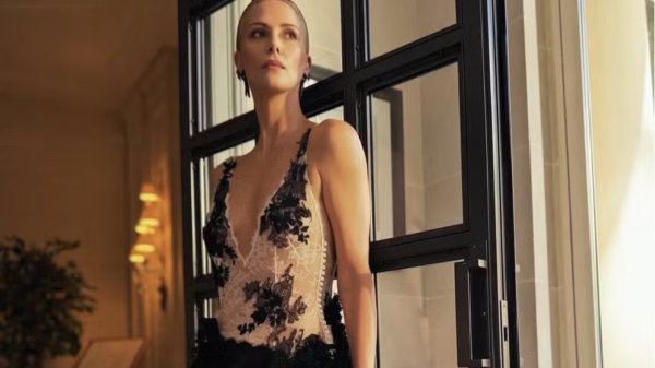Magreza de Charlize Theron preocupa fãs; veja vídeo 1 Charlize Theron
