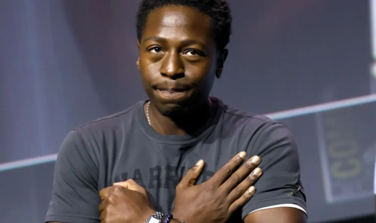 Novo "Pantera Negra" já protagonizou cenas de sexo gay em série da HBO Max; veja 47 David Jonsson is your new Black Panther 1140x960.jpg